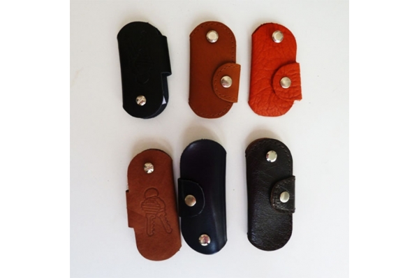 kožni etui za ključeve/ Leather Key case